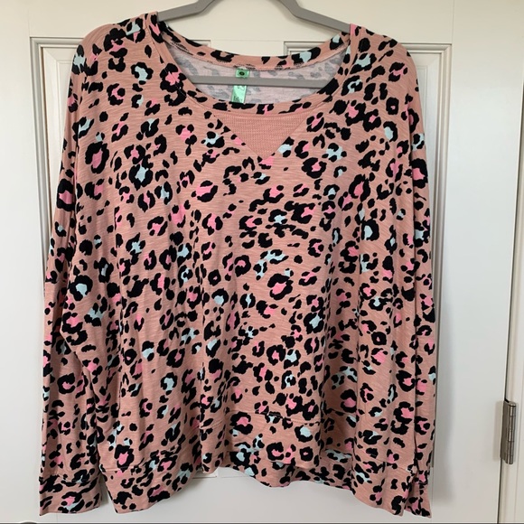Honeydew Intimates Tops - Honeydew Women’s Long Sleeve Super Soft Pullover Shirt Animal Print Size M